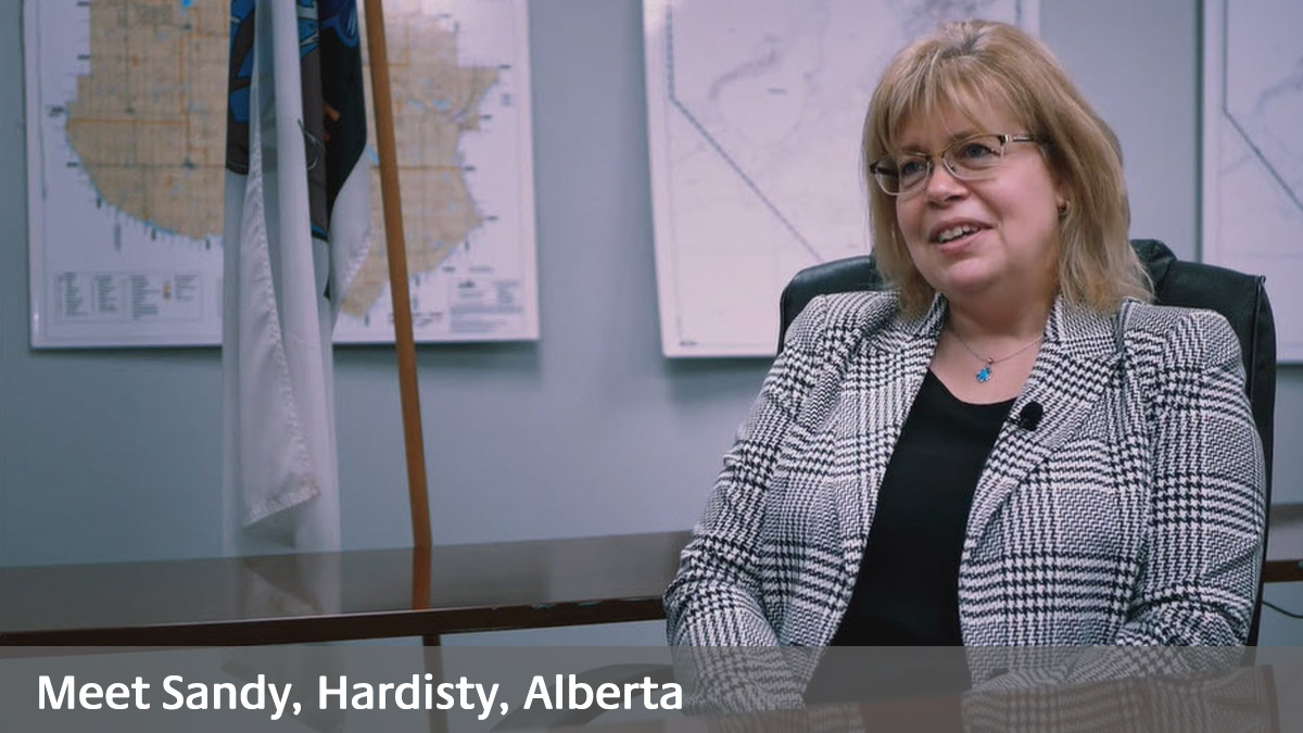 kxl-meet-sandy-hardisty-alberta-1200x675-vid-cover.jpg